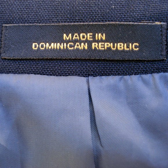 Made In Dominican Republic Blazer - Size 12 Reg - Picture 2 of 3